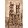 CPSM Londres Westminster Abbey façade occidentale animée avec autobus en 1930