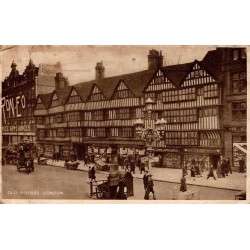 CPSM Londres Old Houses maisons anciennes à colombages et rue animée en 1930