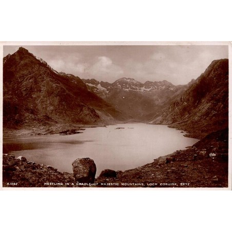 CPSM île de Skye Loch Coruisk entouré des montagnes des Cuillin en Écosse