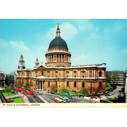 CPSM Londres cathédrale Saint-Paul vue générale avec autobus rouges