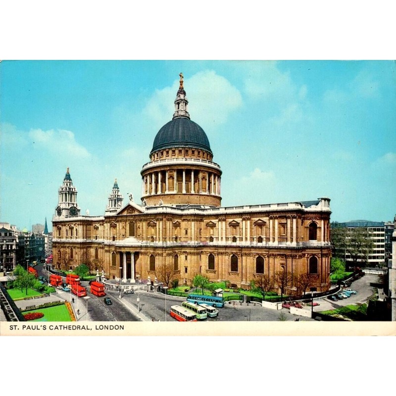 CPSM Londres cathédrale Saint-Paul vue générale avec autobus rouges