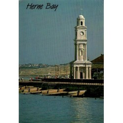 CPSM Herne Bay Clock Tower front de mer Kent Angleterre