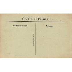 CPA Arles Les Arènes Course de Taureaux Le Puntillero