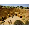 CPM Matmata Tunisie, cour et pièces creusées d’une habitation troglodyte berbère