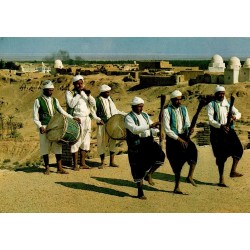 CPM Nefta fête à la corseille avec musiciens traditionnels et instruments tunisiens
