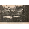 CPA Strasbourg entrée du maréchal Pétain et défilé place Kléber le 25 novembre 1918