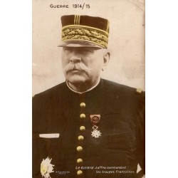 CPA portrait du général Joffre commandant les troupes françaises pendant la guerre 1914-1915