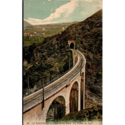 CPA colorisée de la ligne de La Mure franchissant le viaduc de Loulla avant l’entrée du tunnel