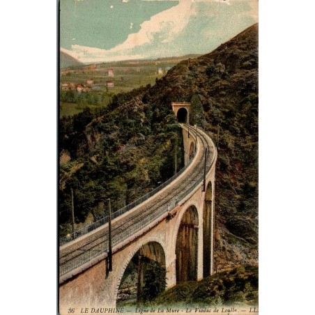 CPA colorisée de la ligne de La Mure franchissant le viaduc de Loulla avant l’entrée du tunnel