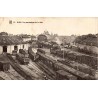 CPA Dijon vue panoramique de la gare avec locomotives à vapeur, trains et voies ferrées
