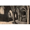 Carte postale ancienne de la crypte de l’Aquilon à l’abbaye du Mont-Saint-Michel (XIIᵉ siècle)