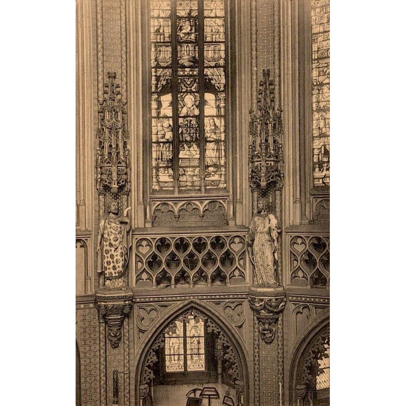 CPSM de Liège montrant un détail du chœur de l’église Saint-Jacques