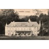 CPA Vandières montrant le château et sa longue façade dans un parc arboré en 1916
