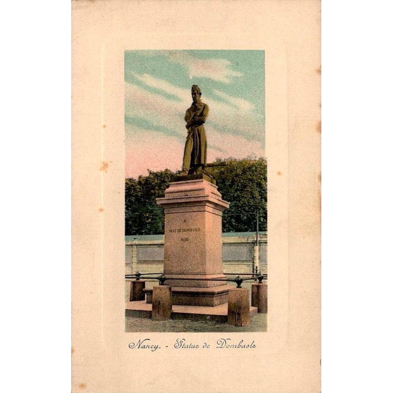CPA Nancy colorisée représentant la statue de l’agronome Mathieu de Dombasle érigée en 1850