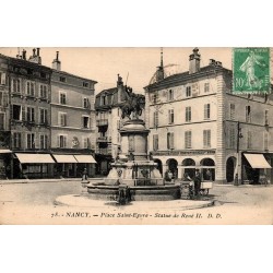 CPA Nancy place Saint-Épvre statue équestre de René II et fontaine avec timbre Semeuse