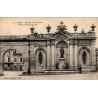 CPA Nancy fontaine monumentale et place Callot avec correspondance manuscrite