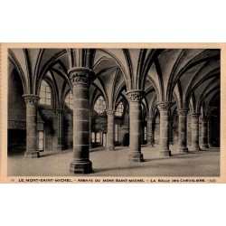 Carte postale ancienne de la Salle des Chevaliers à l’abbaye du Mont-Saint-Michel