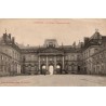 CPA Lunéville façade principale du château vue depuis la cour d’honneur