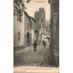 CPA Toul rue d’Inglemur avec tours de la cathédrale, carte militaire de 1915