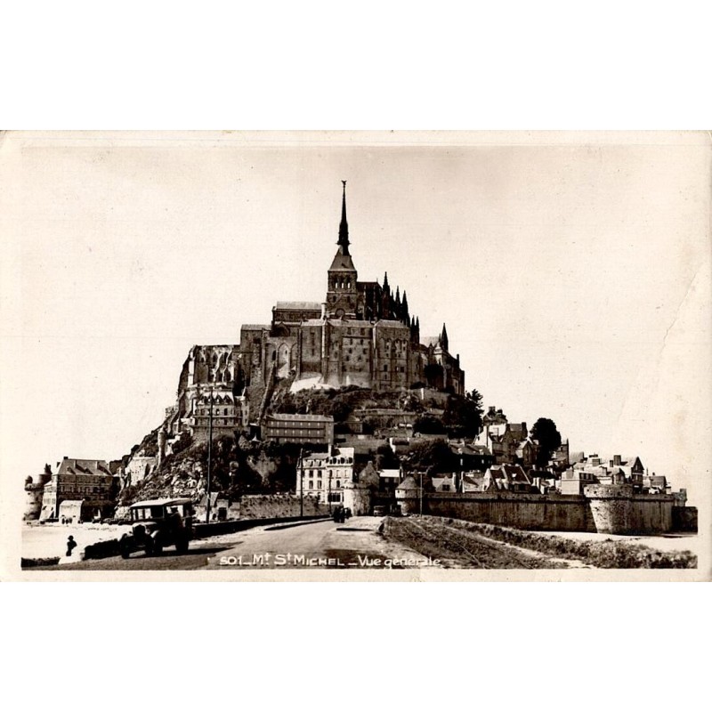 Carte postale ancienne du Mont-Saint-Michel vue générale