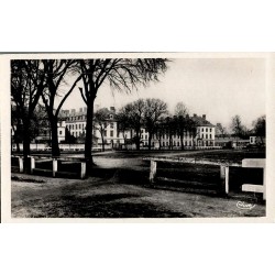 SAUMUR - L’École de Cavalerie
