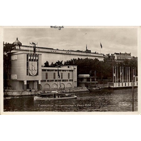 CPSM Paris Exposition internationale 1937 pavillon du Portugal sur la Seine