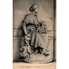 CPA Paris Musée Galliera sculpture Nourricière par Chatrousse