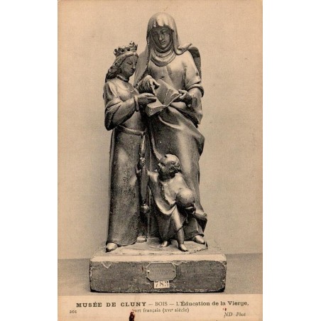 CPA Paris Musée de Cluny Éducation de la Vierge sculpture gothique sur bois