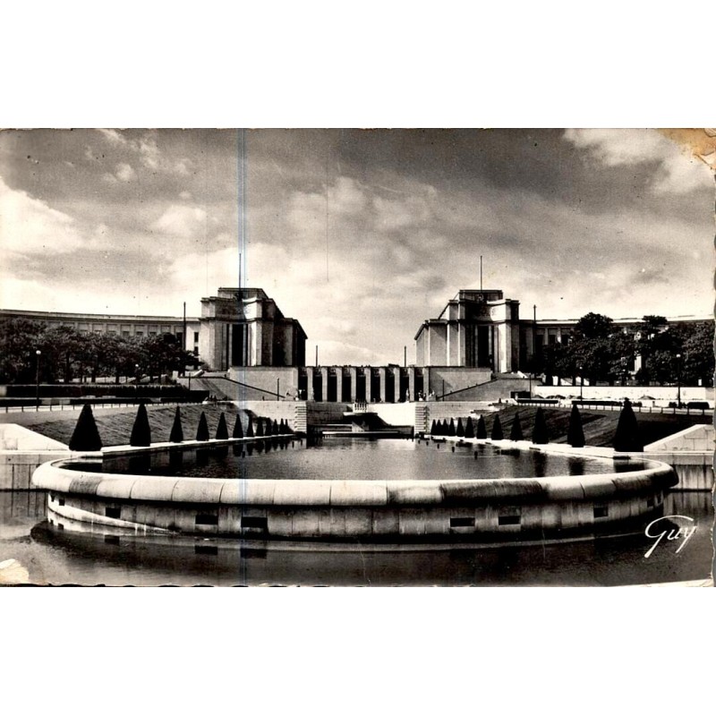 CPSM Paris palais de Chaillot vu des jardins du Trocadéro carte écrite en 1962