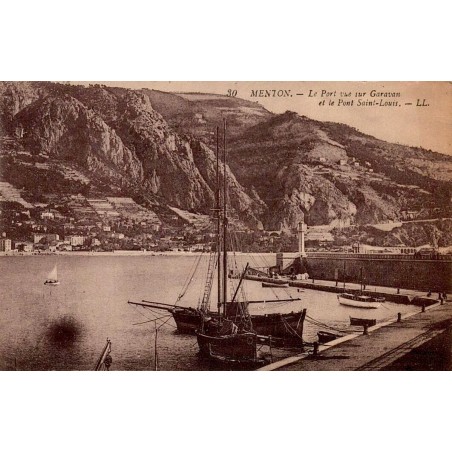 CPA Menton port de Garavan et pont Saint-Louis Alpes-Maritimes
