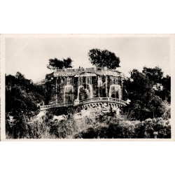 CPSM Nice cascade de la colline du Château Alpes-Maritimes