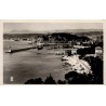 CPSM Nice vue générale sur le port Lympia, phare, colline du Château et mont Boron