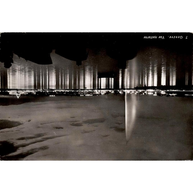 CPSM Geneve vue nocturne Jet d eau illumine sur le lac Leman tirage noir et blanc Phot Edit C Sartori