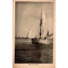 CPSM Départ pour la pêche, voiliers et bateau de pêche traditionnel en mer vers 1947