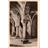 CPA Mont-Saint-Michel, crypte de l’Aquilon avec colonnes et voûtes d’arêtes du monastère