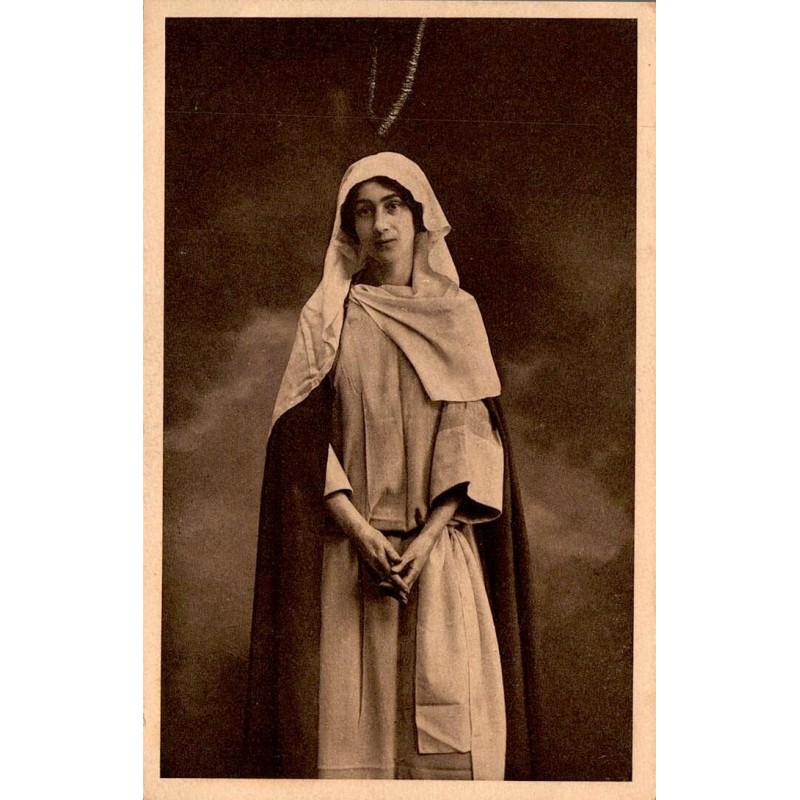 CPA La Passion à Nancy représentant La Vierge en costume de scène dans une représentation religieuse ancienne