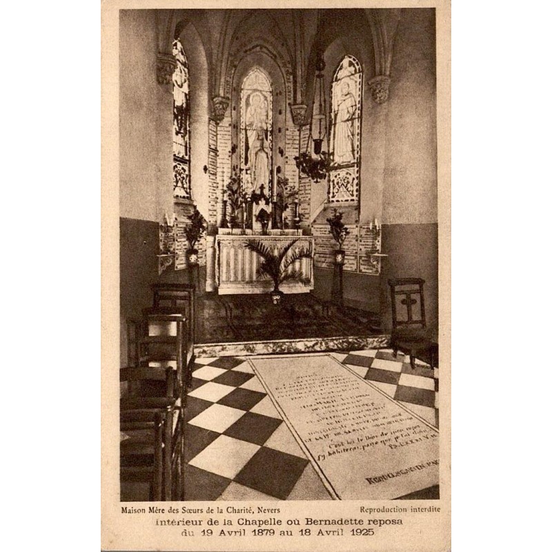 CPSM Nevers Maison Mère des Sœurs de la Charité, chapelle où reposa Bernadette Soubirous de 1879 à 1925
