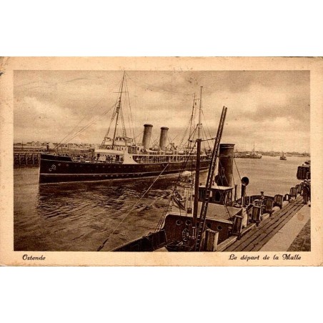 CPSM Ostende départ de la Malle avec paquebot et navire dans le port belge, circulée en 1922