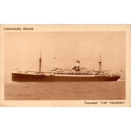 CPSM paquebot Cap Padaran des Chargeurs Réunis, navire de la marine marchande française