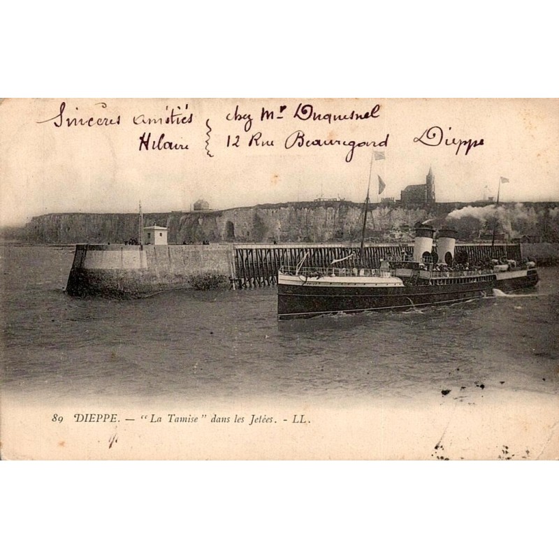 CPA Dieppe La Tamise dans les jetées, vapeur transmanche devant les falaises, LL n°89