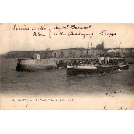 CPA Dieppe La Tamise dans les jetées, vapeur transmanche devant les falaises, LL n°89
