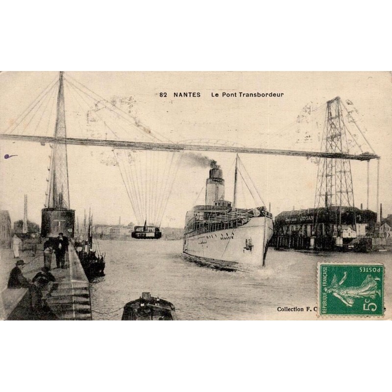 CPA Nantes pont transbordeur avec navire et nacelle dans le port, carte circulée en 1916
