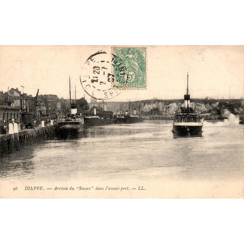 CPA Dieppe arrivée du vapeur Sussex dans l’avant-port en 1907, Seine-Maritime
