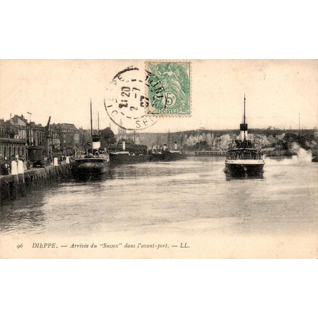 CPA Dieppe arrivée du vapeur Sussex dans l’avant-port en 1907, Seine-Maritime