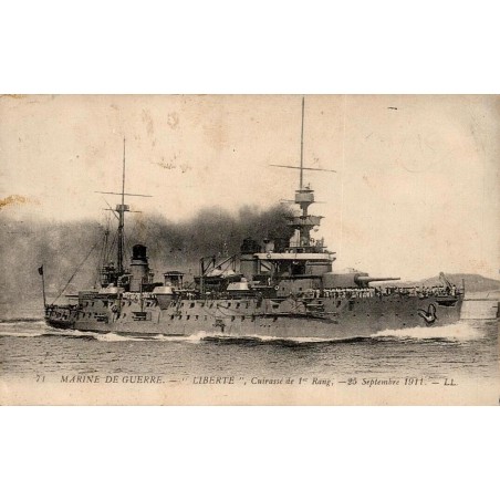 CPA Toulon cuirassé Liberté de 1er rang avant la catastrophe du 25 septembre 1911