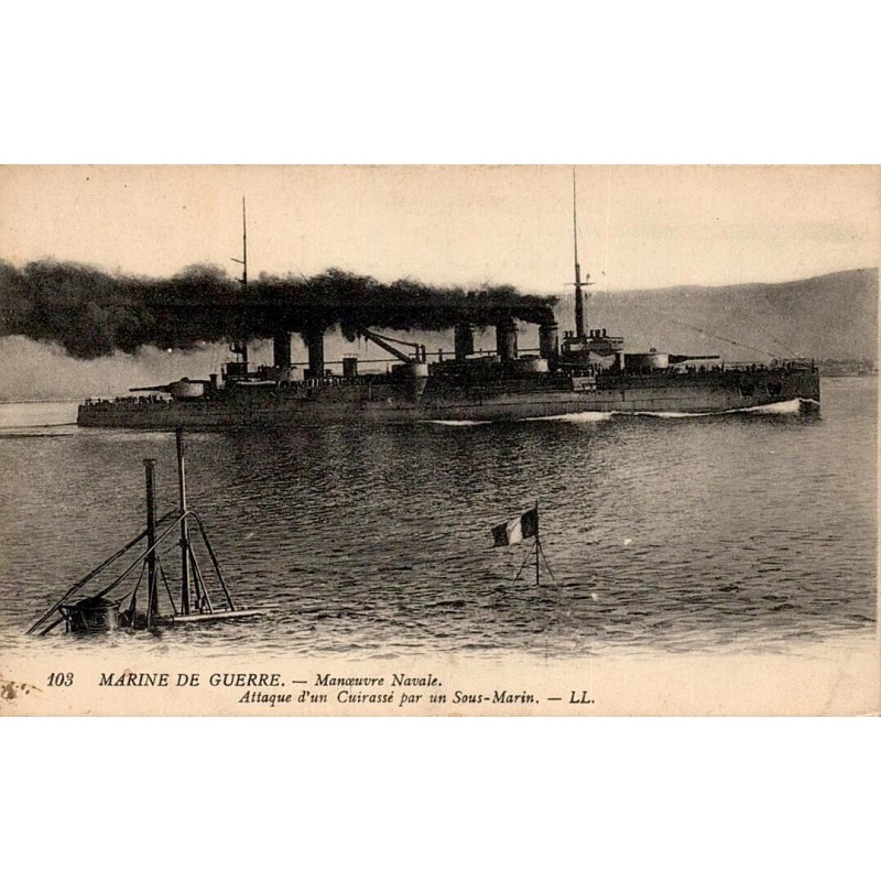 CPA Marine de guerre manœuvre navale, attaque d’un cuirassé par un sous-marin français