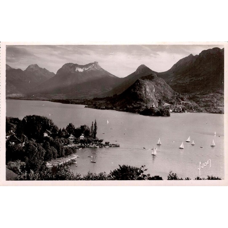 CPSM Talloires vue du lac d’Annecy avec voiliers et massif des Bauges