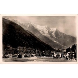 CPSM Argentière vue générale village église et massif du Mont-Blanc en 1953
