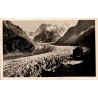 CPSM Chamonix Mer de Glace et gare du Montenvers avec glacier en Haute-Savoie