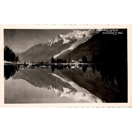CPSM Chamonix et le Mont-Blanc avec vue panoramique de la vallée en Haute-Savoie